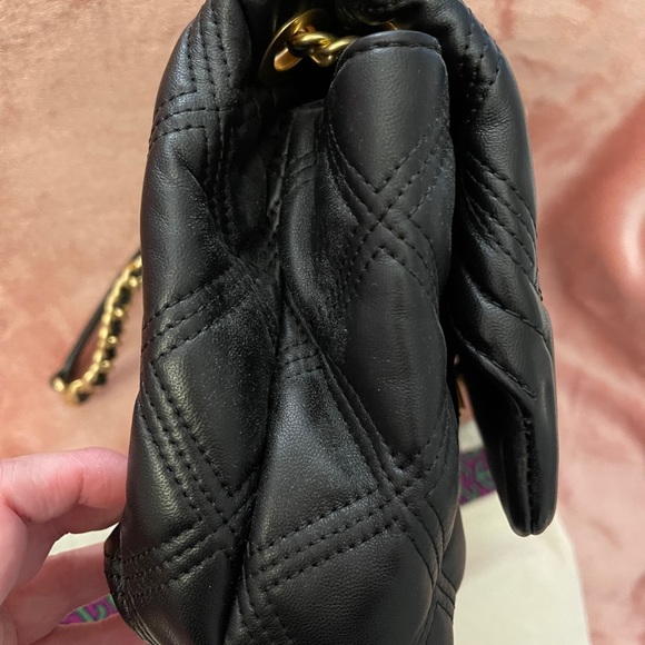 SOLD❤️Tory Burch Fleming convertible large bag - Picture 5 of 14